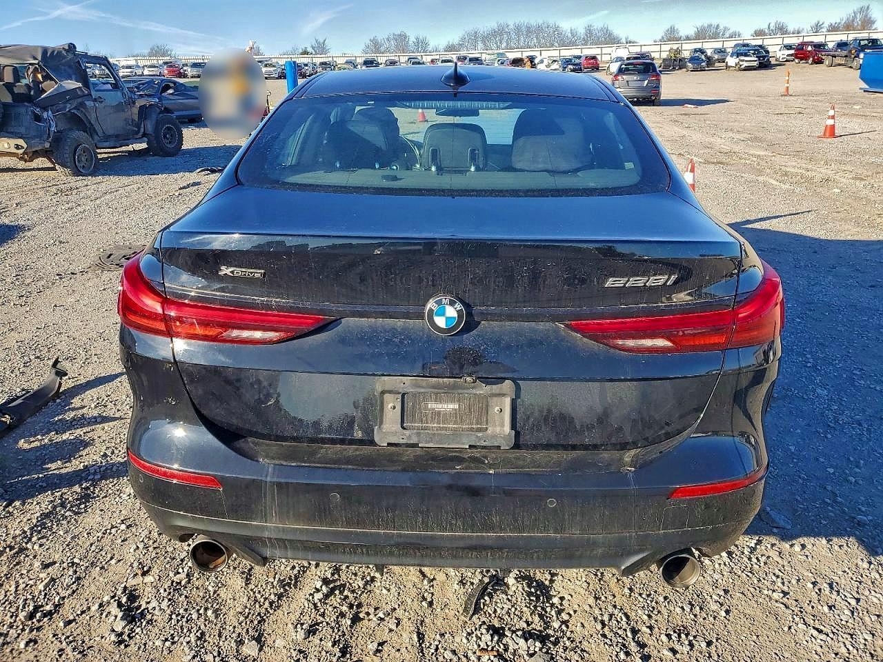 2020 BMW 228Xi - Фото 6