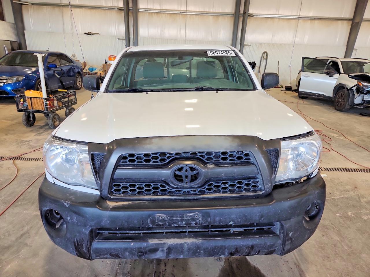 2011 Toyota Tacoma - Фото 5