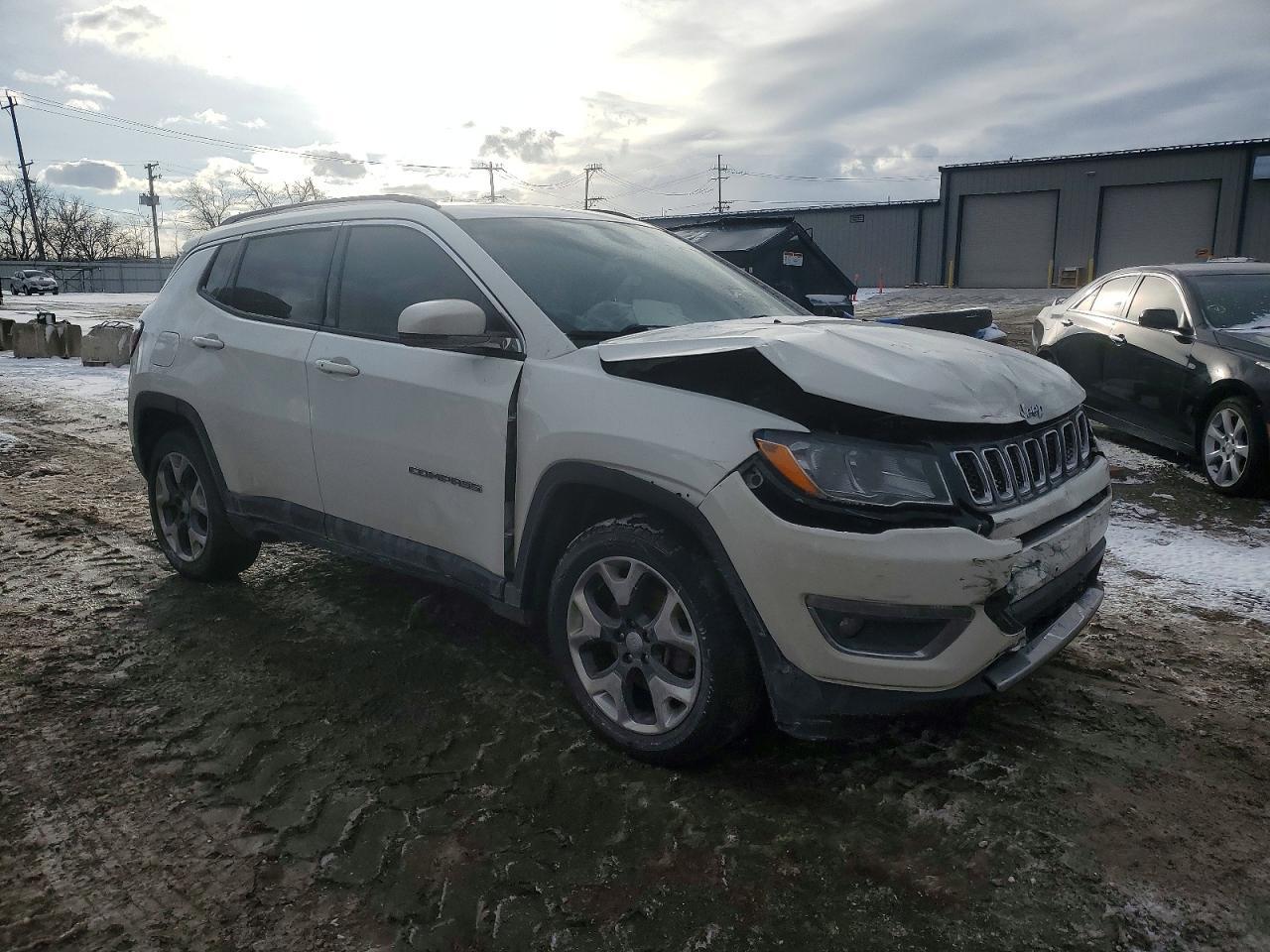 2019 Jeep Compass Limited - Image 4