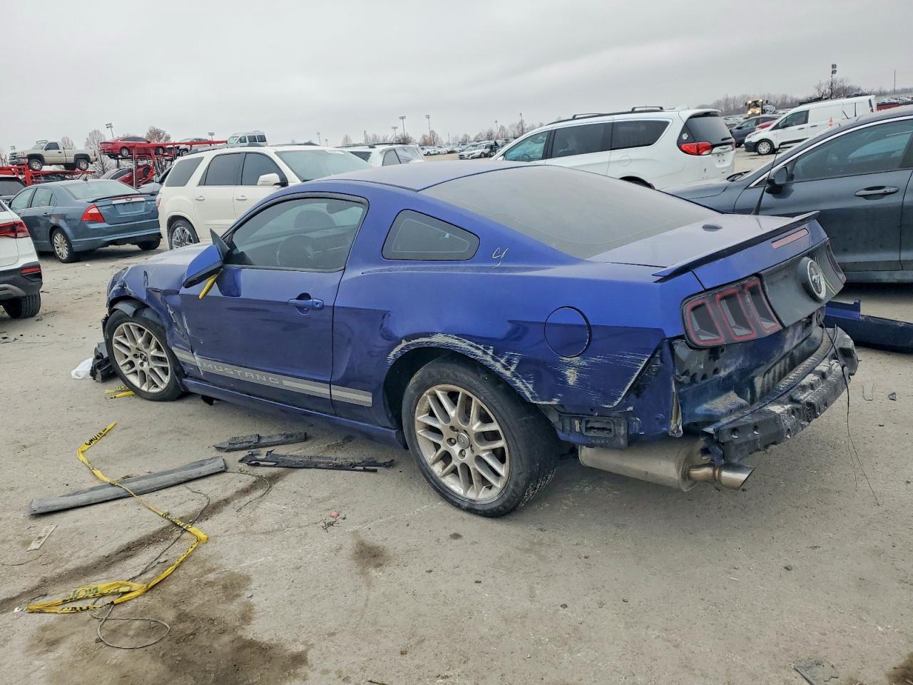 2014 Ford Mustang - Фото 2