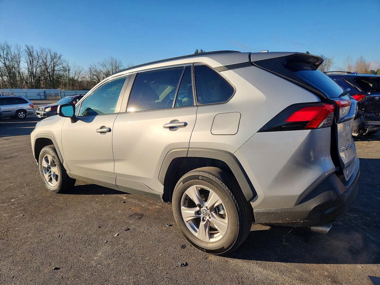 2023 Toyota Rav4 Xle - Фото 2