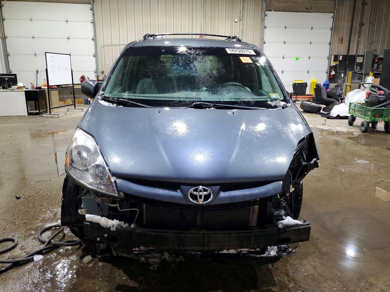 2006 Toyota Sienna Xle 7 Passenger - Фото 5