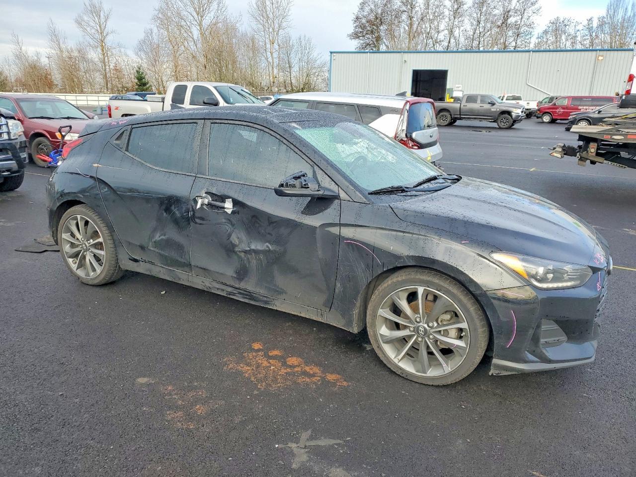 2020 Hyundai Veloster Base - Фото 4