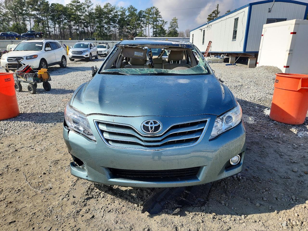 2011 Toyota Camry Base - Image 5