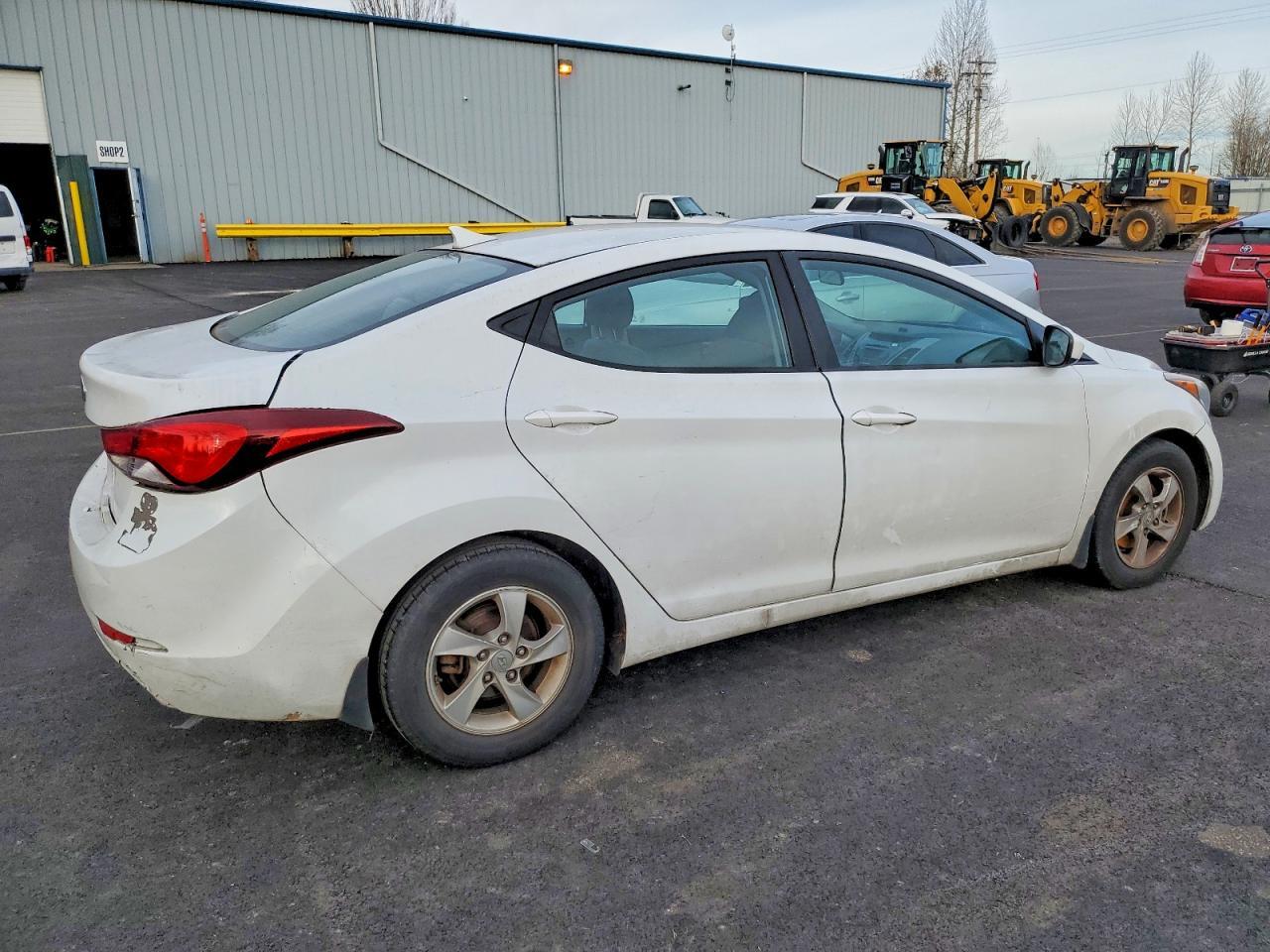 2015 Hyundai Elantra Se - Фото 3