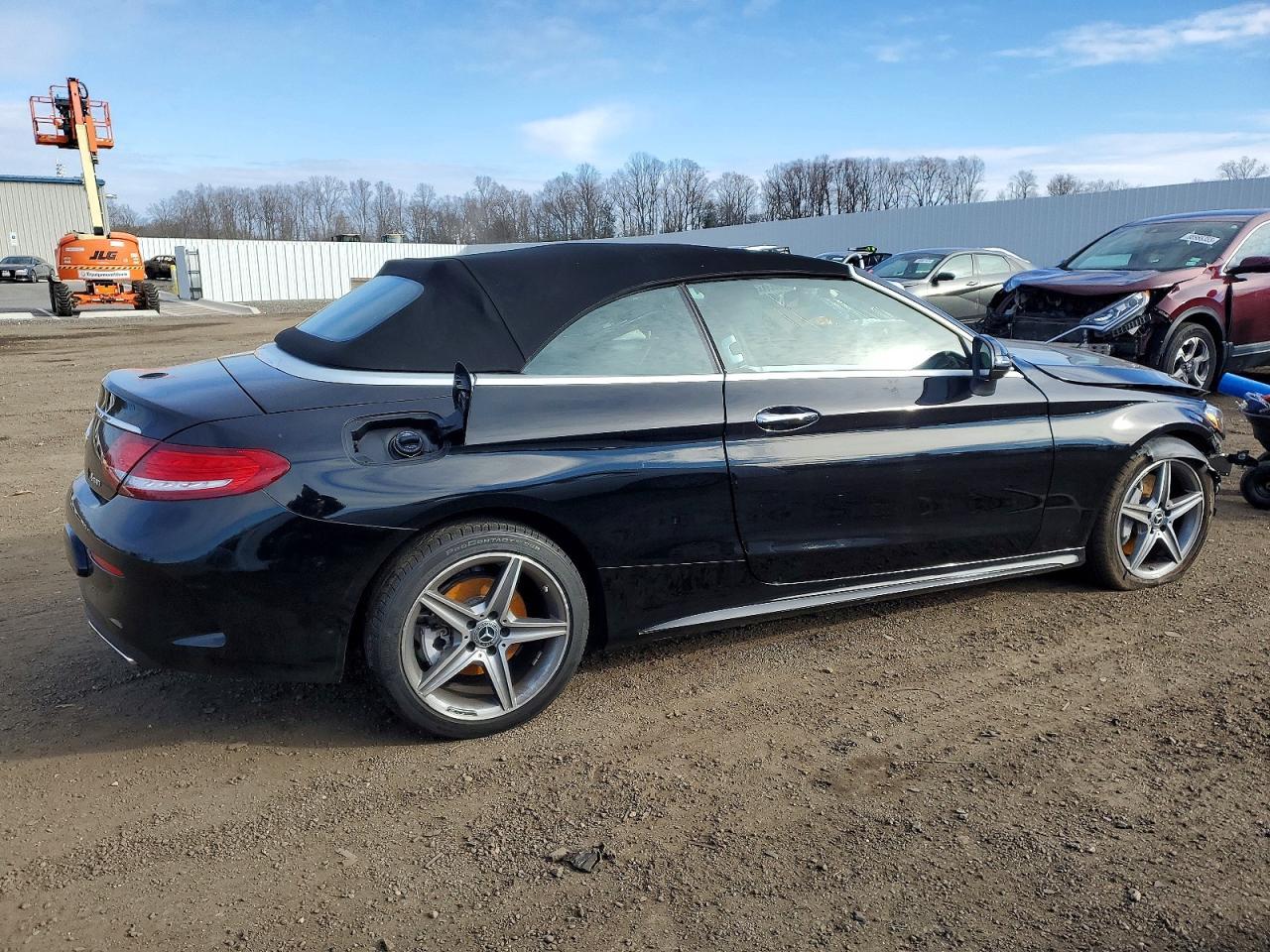 2018 Mercedes-Benz C 300 4Matic - Фото 3