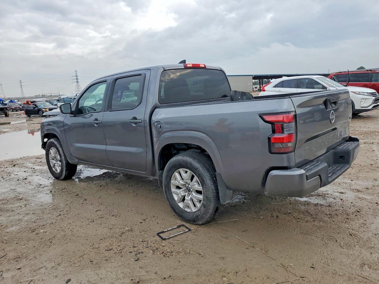 2023 Nissan Frontier S - Image 2