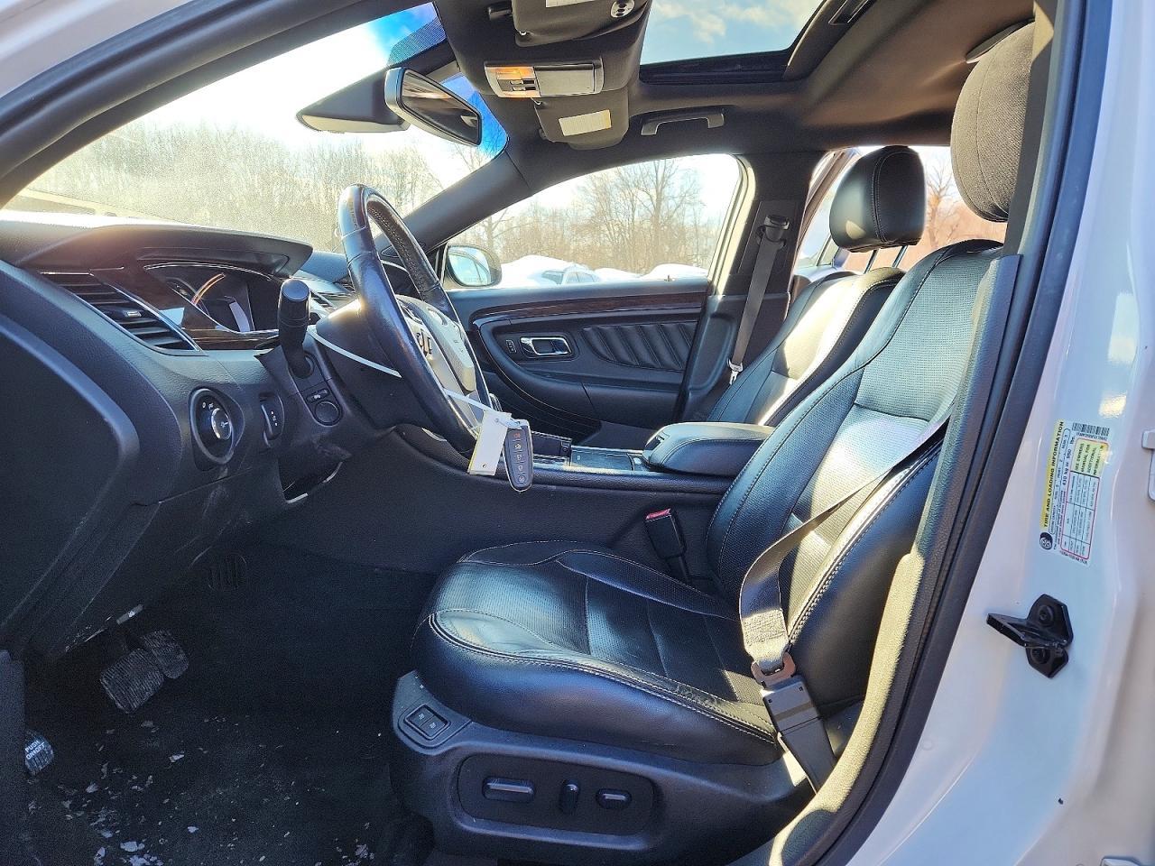 2015 Ford Taurus Limited - Фото 7