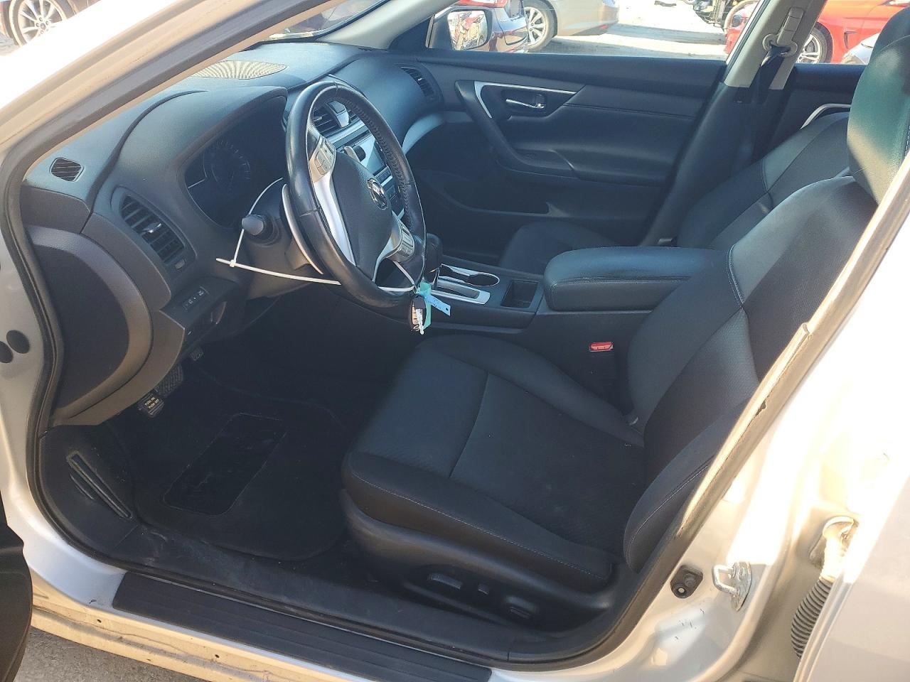 2016 Nissan Altima 2.5 - Фото 7