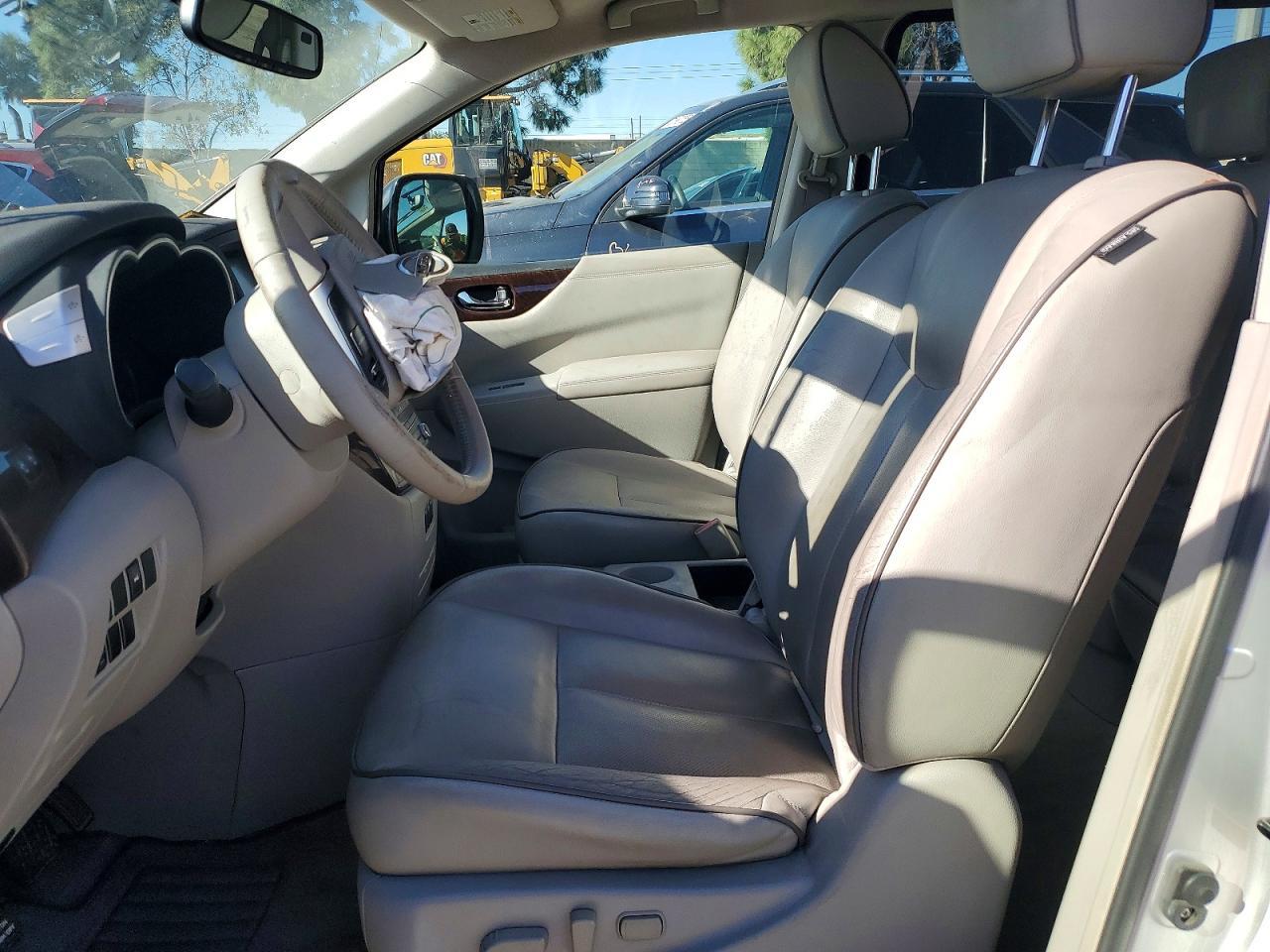 2013 Nissan Quest S - Image 7