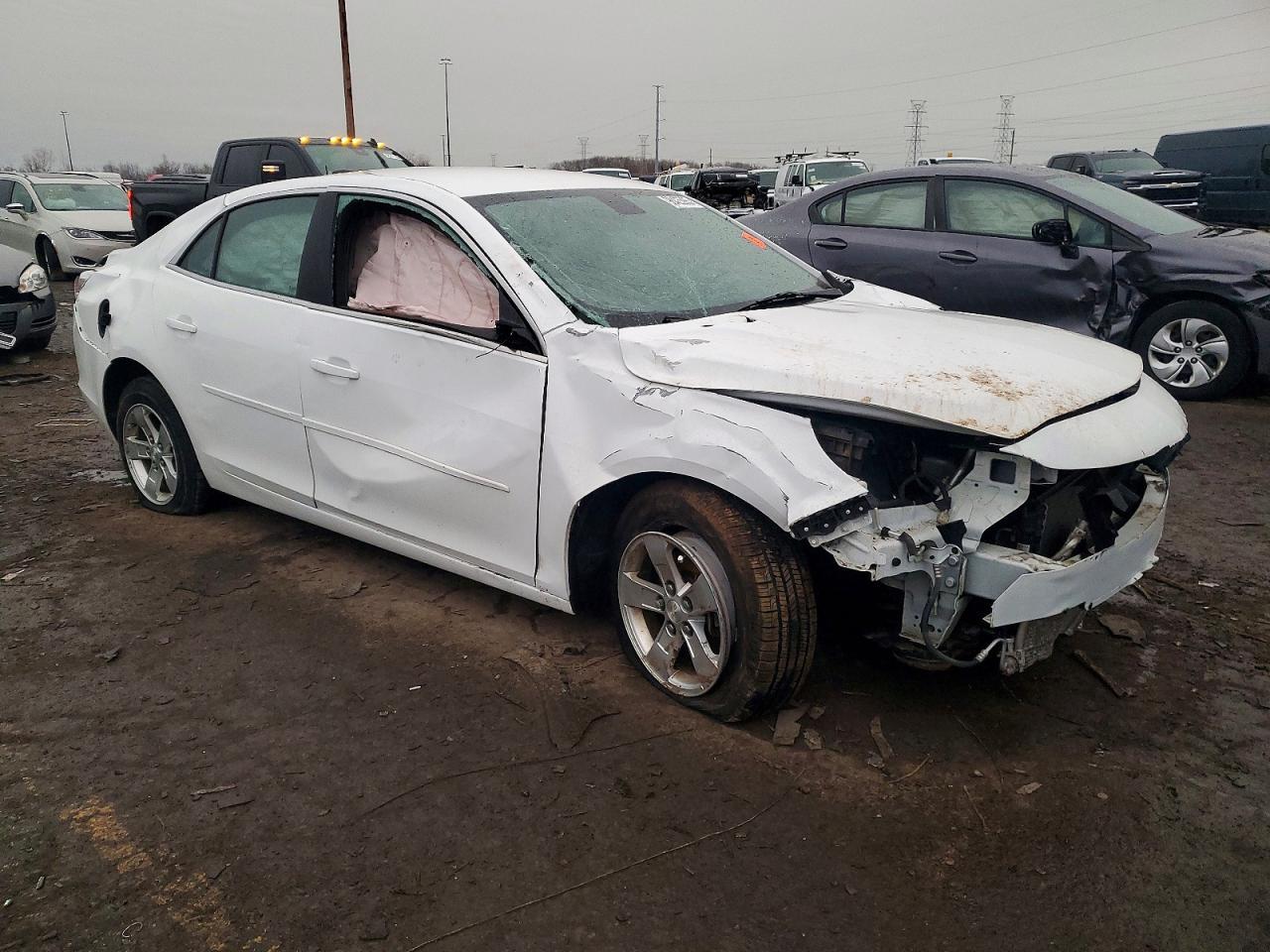 2015 Chevrolet Malibu Ls - Фото 4
