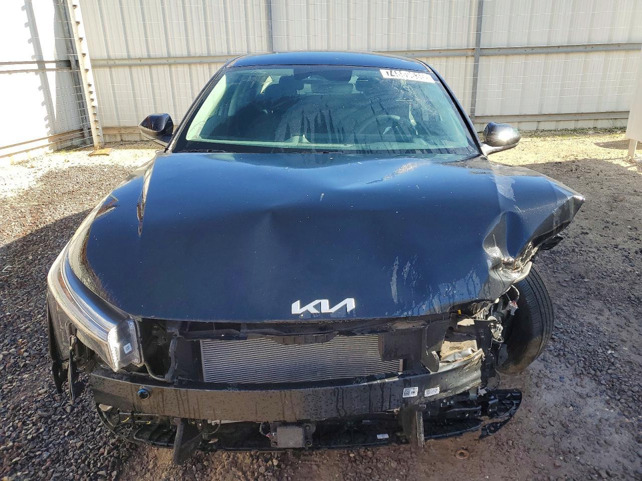 2025 Kia K4 Lx - Image 5