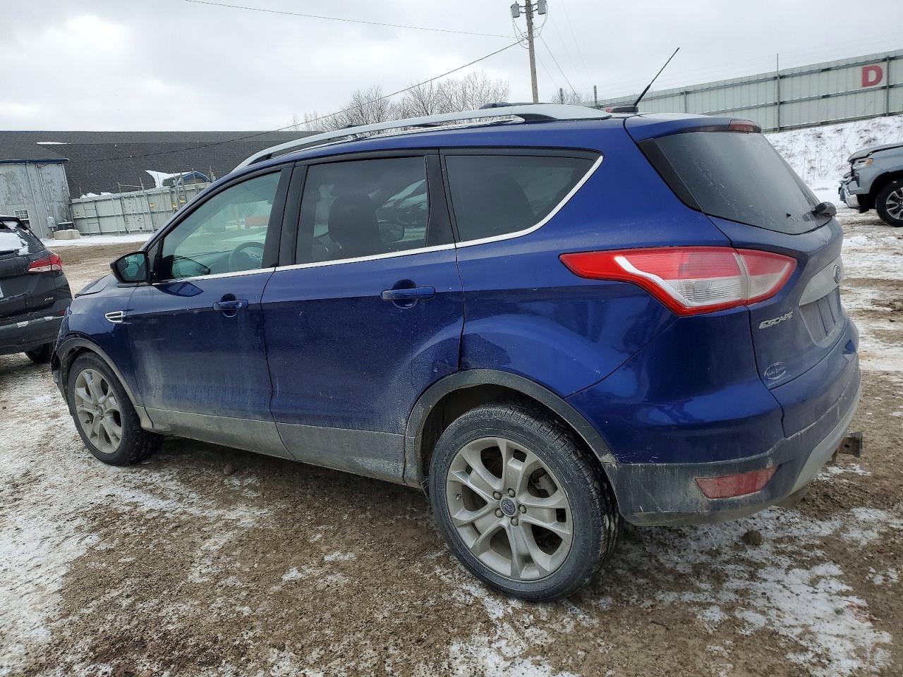 2014 Ford Escape Titanium - Фото 2
