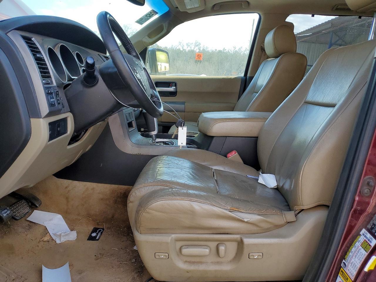 2011 Toyota Sequoia Limited - Фото 7