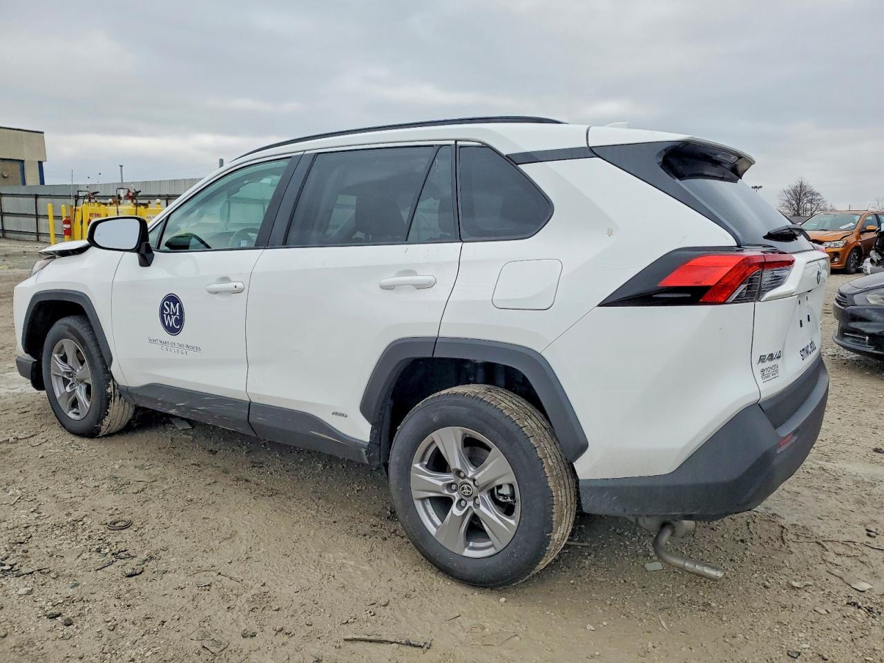2025 Toyota Rav4 Xle - Фото 2