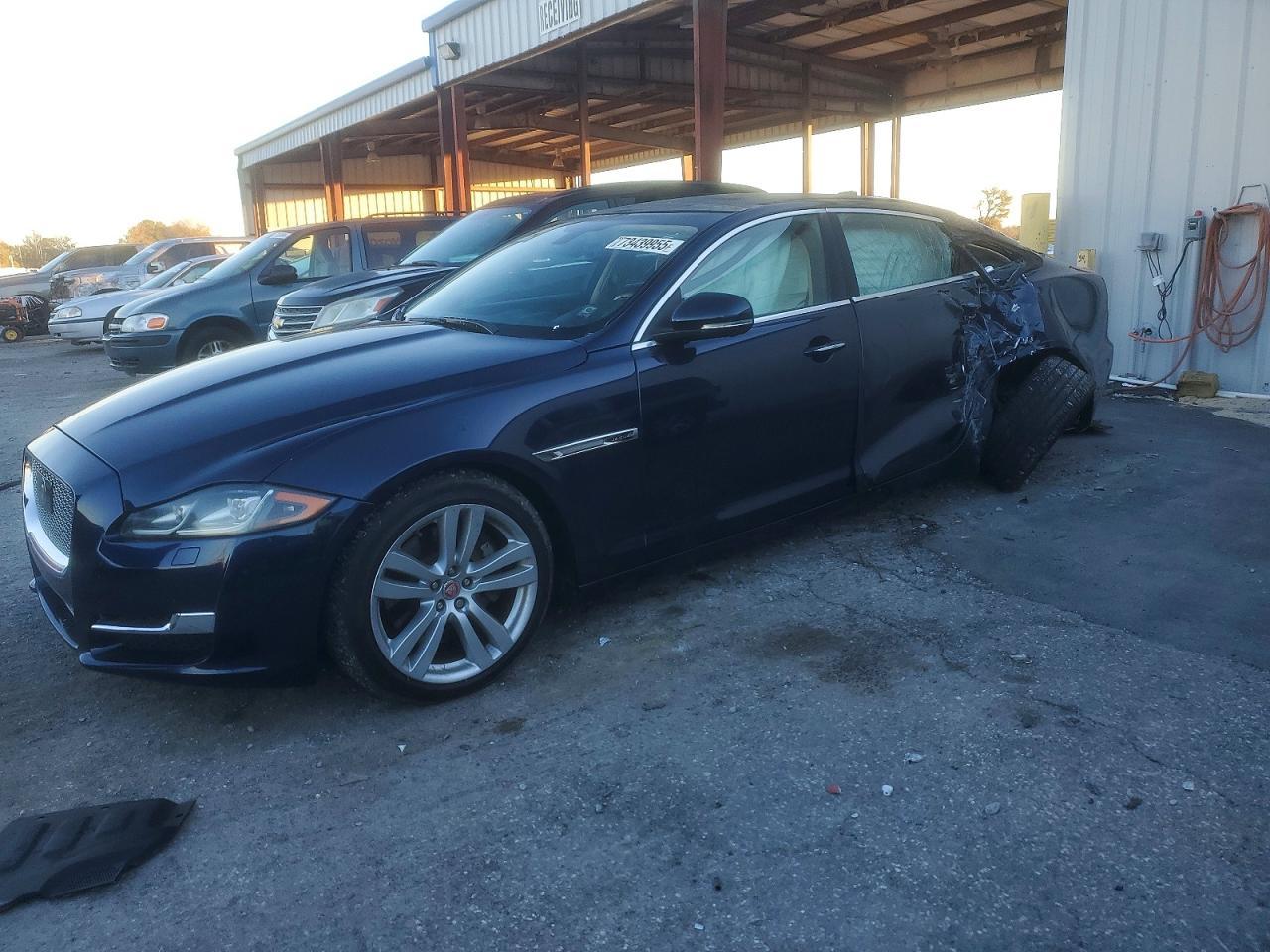 2016 Jaguar Xjl Portfolio