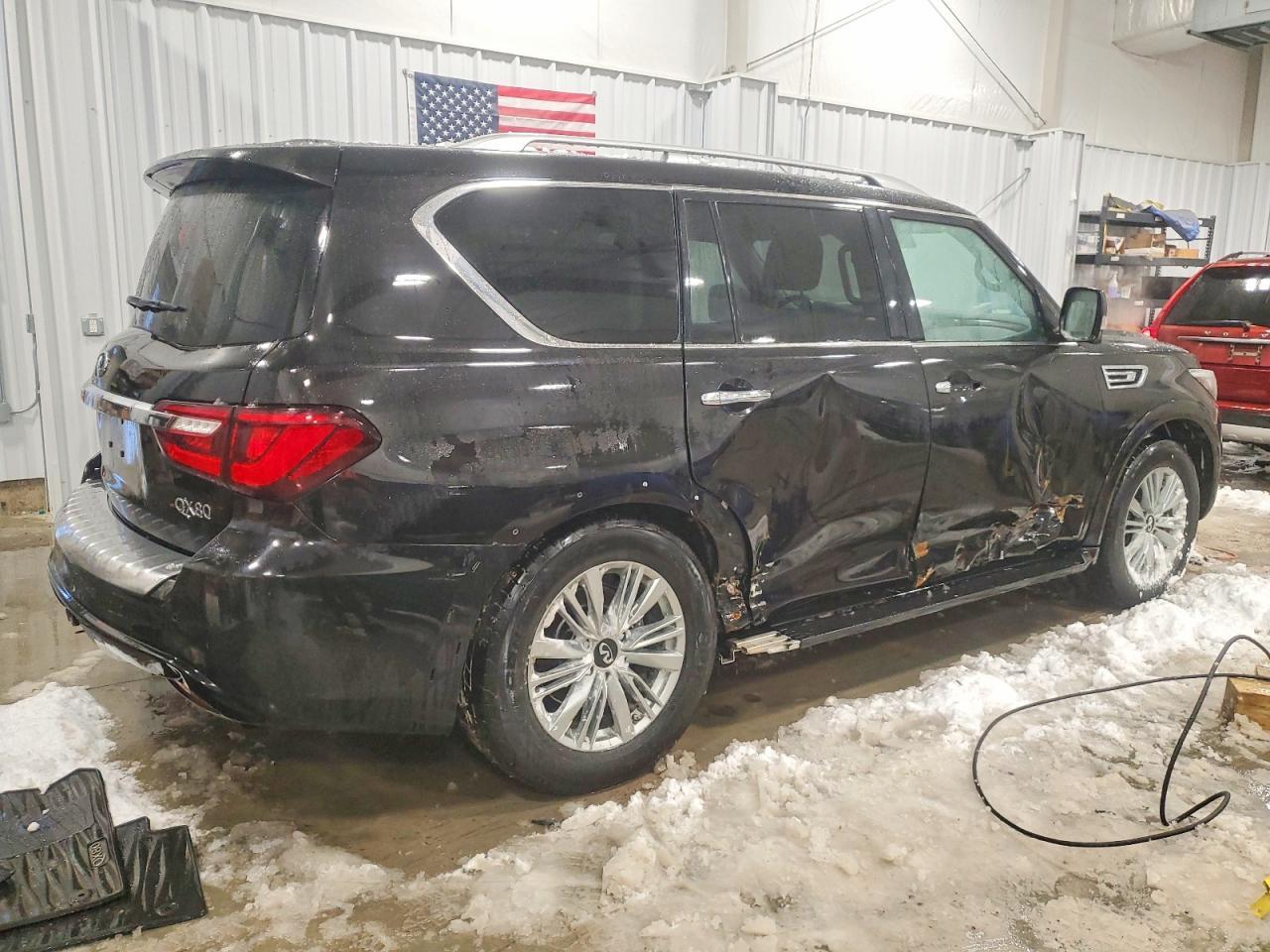 2019 Infiniti Qx80 Luxe - Image 3
