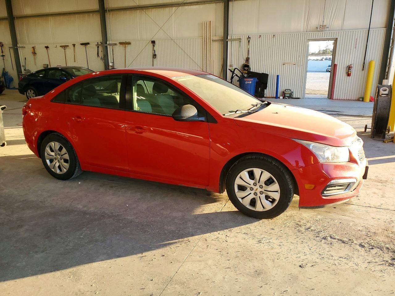 2015 Chevrolet Cruze Ls - Фото 4