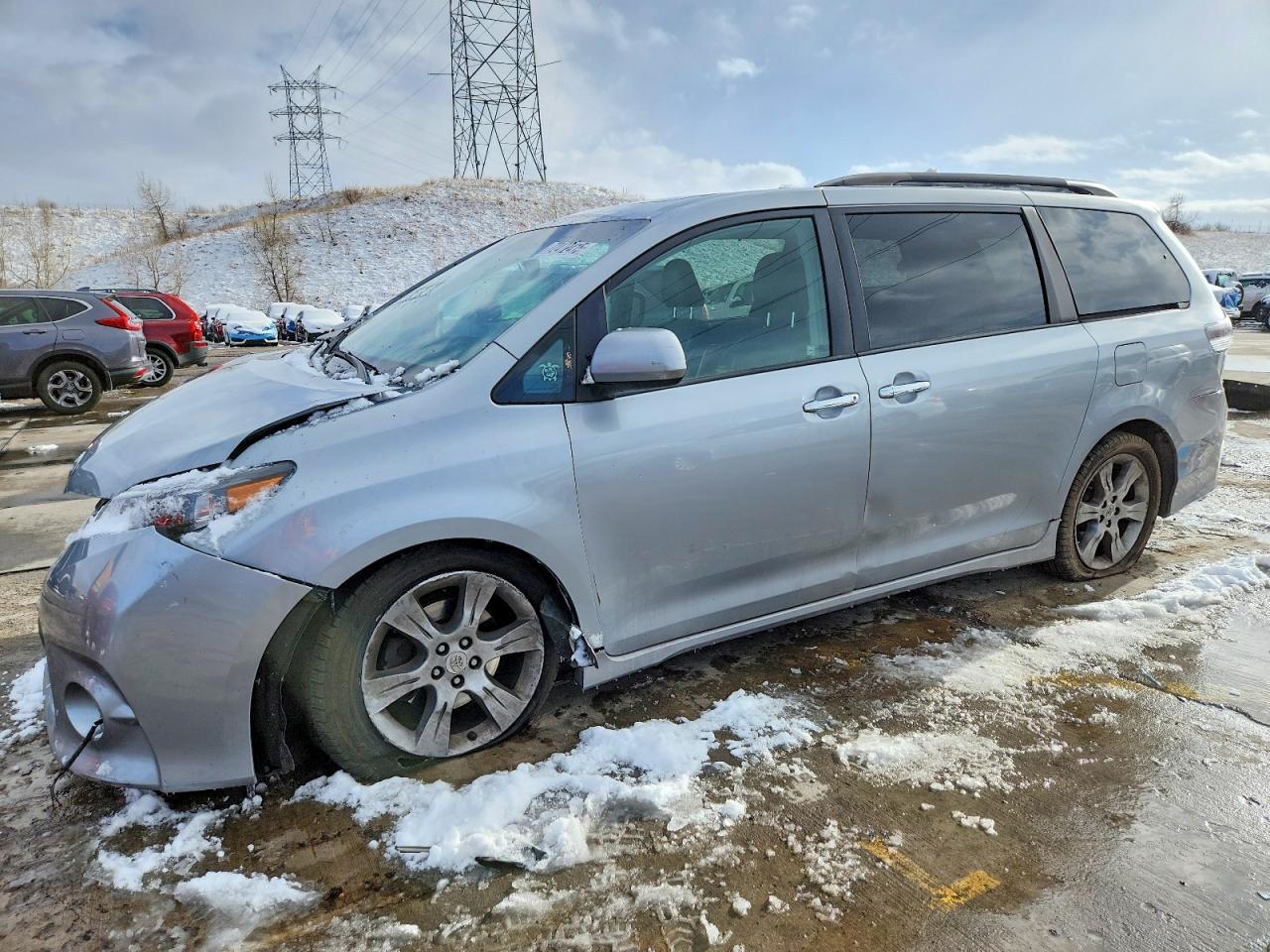2014 Toyota Sienna Se 8-Passenger