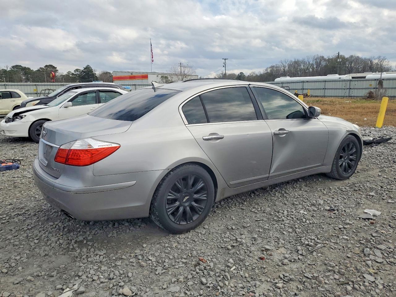 2009 Hyundai Genesis 3.8L - Фото 3