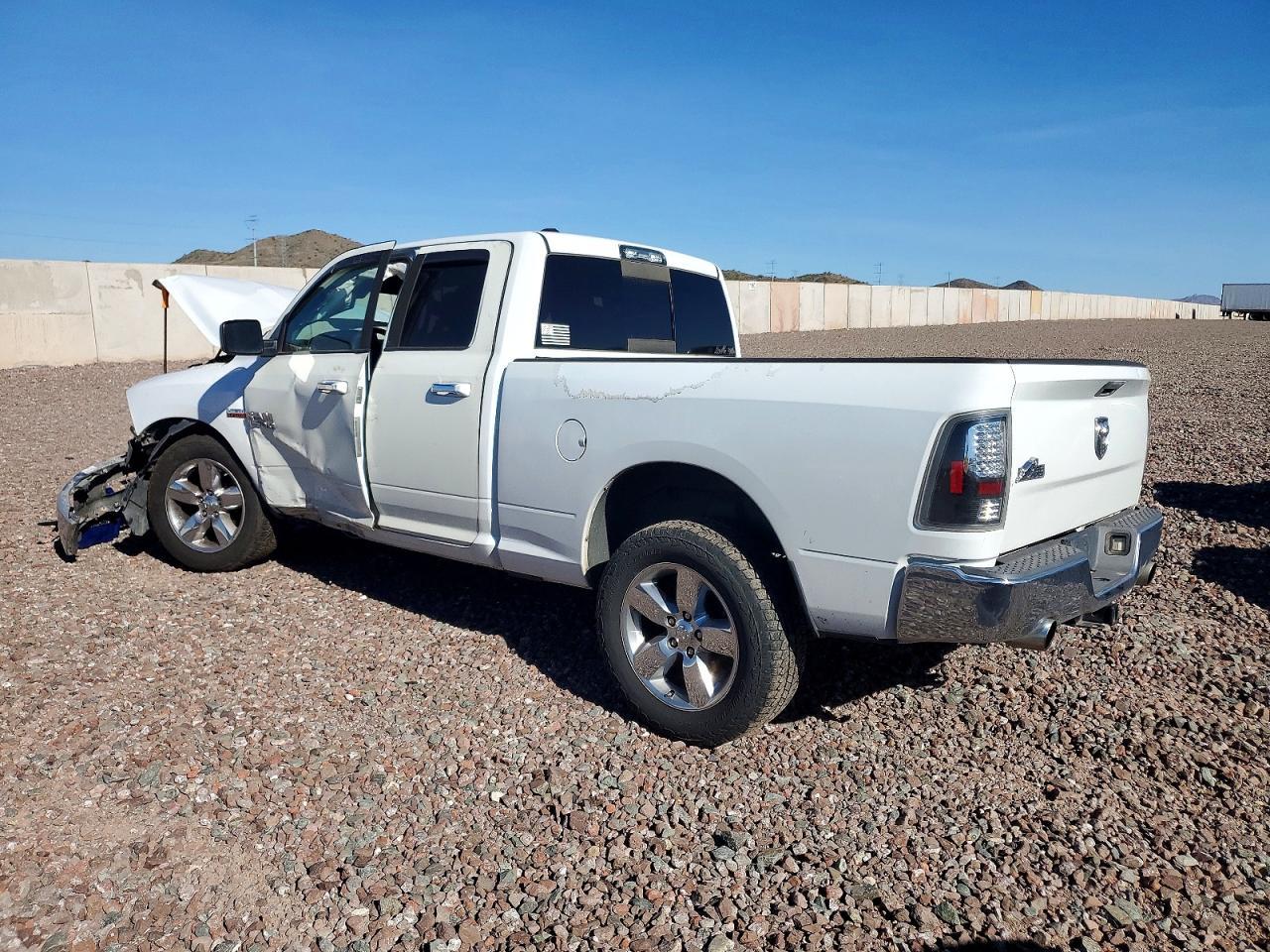 2015 Ram 1500 Slt - Фото 2