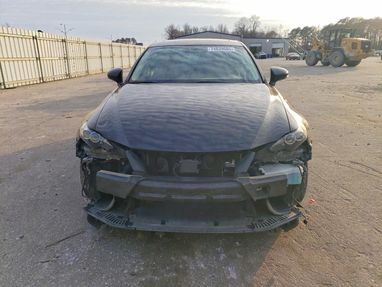 2016 Lexus Is 200T - Фото 5