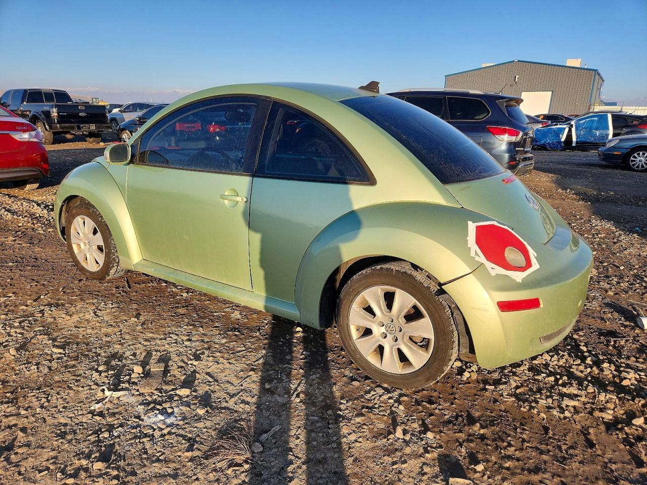 2009 Volkswagen New Beetle S - Фото 2