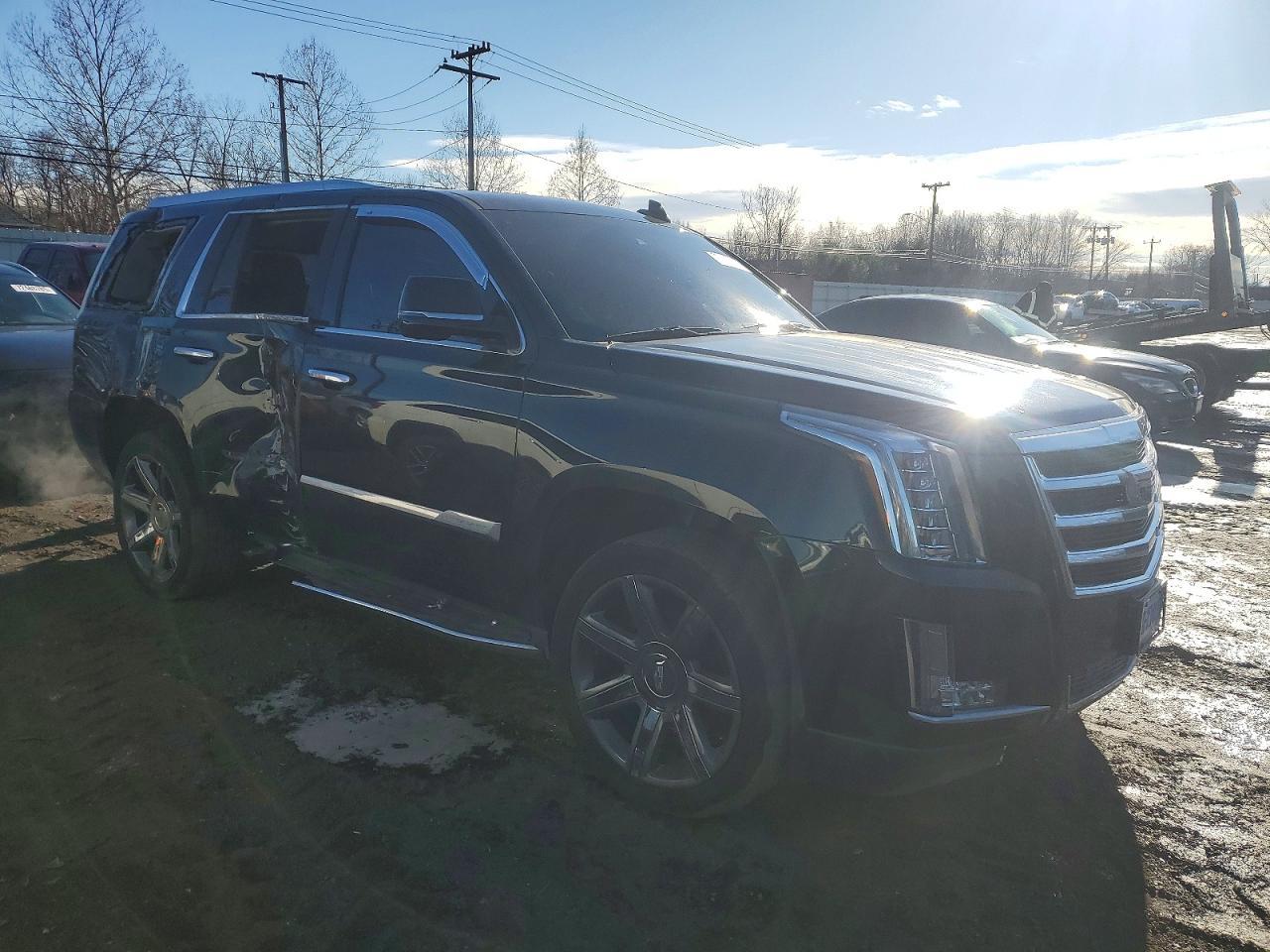2016 Cadillac Escalade Luxury - Фото 4