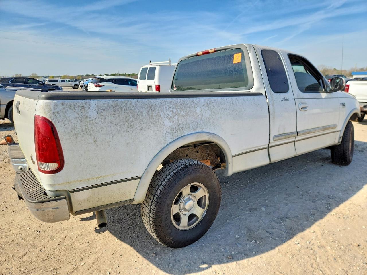 2000 Ford F150 - Image 3