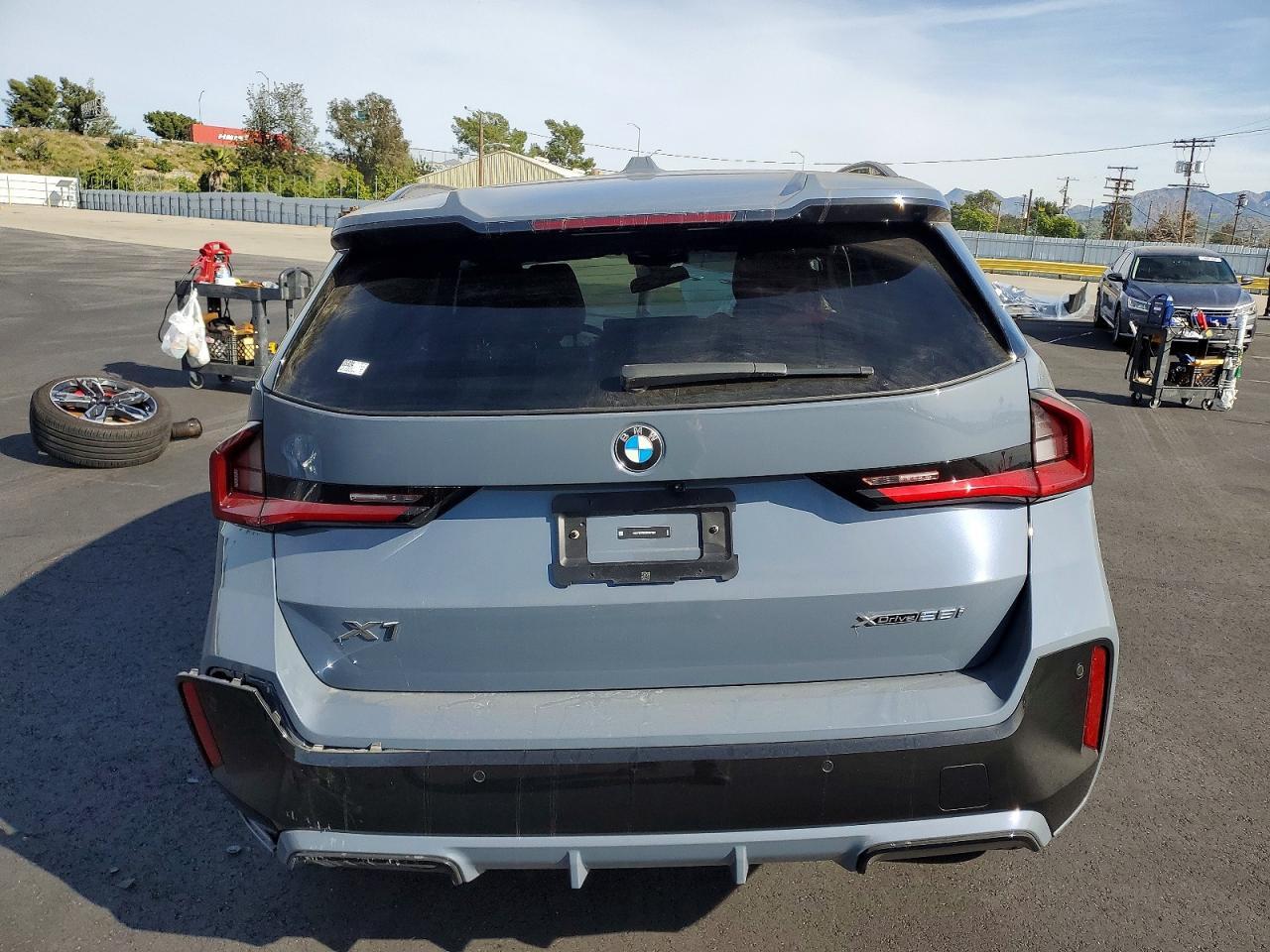 2025 BMW X1 xDrive28I - Image 6