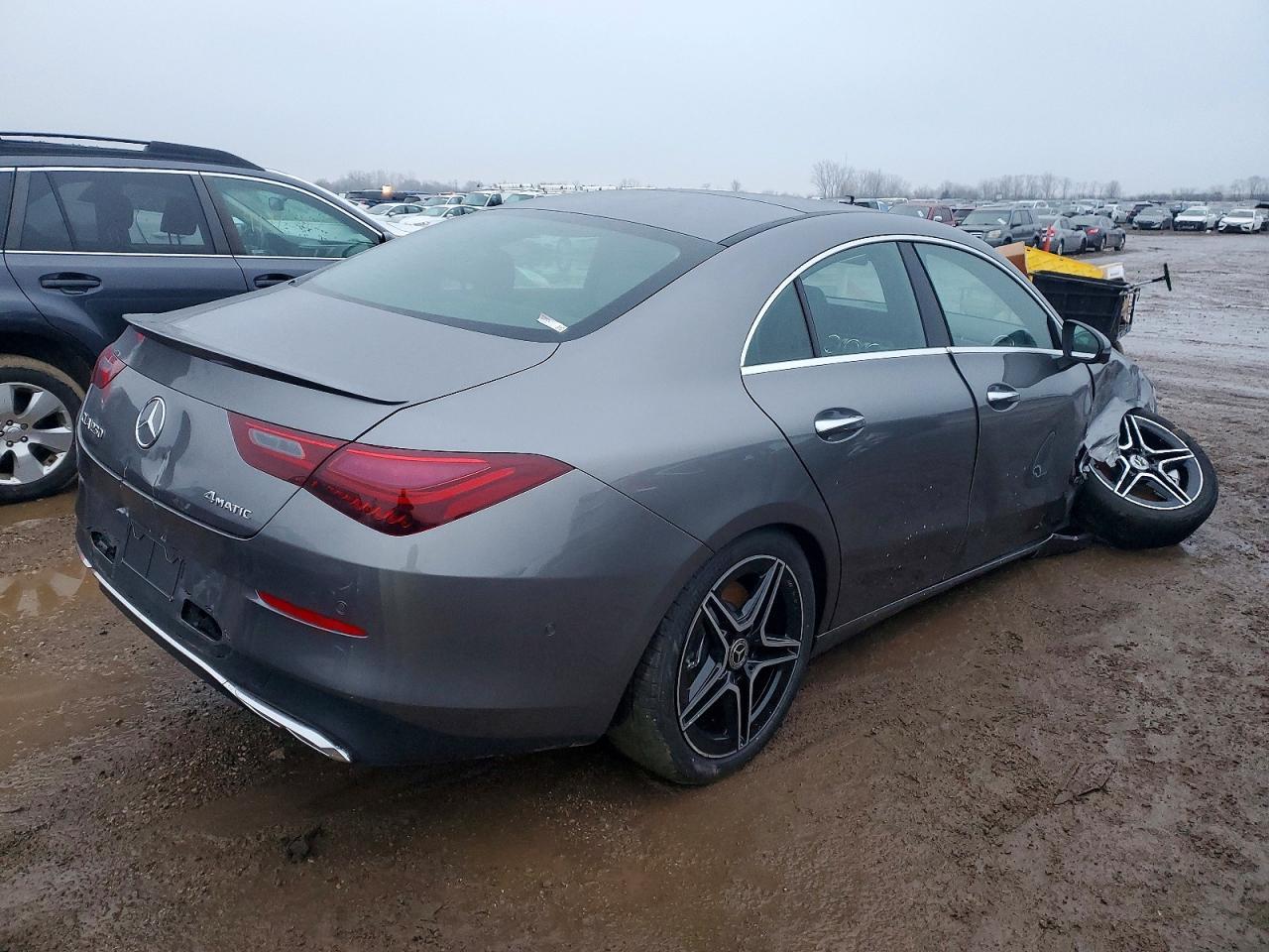 2026 Mercedes-Benz Cla 250 4Matic - Фото 3