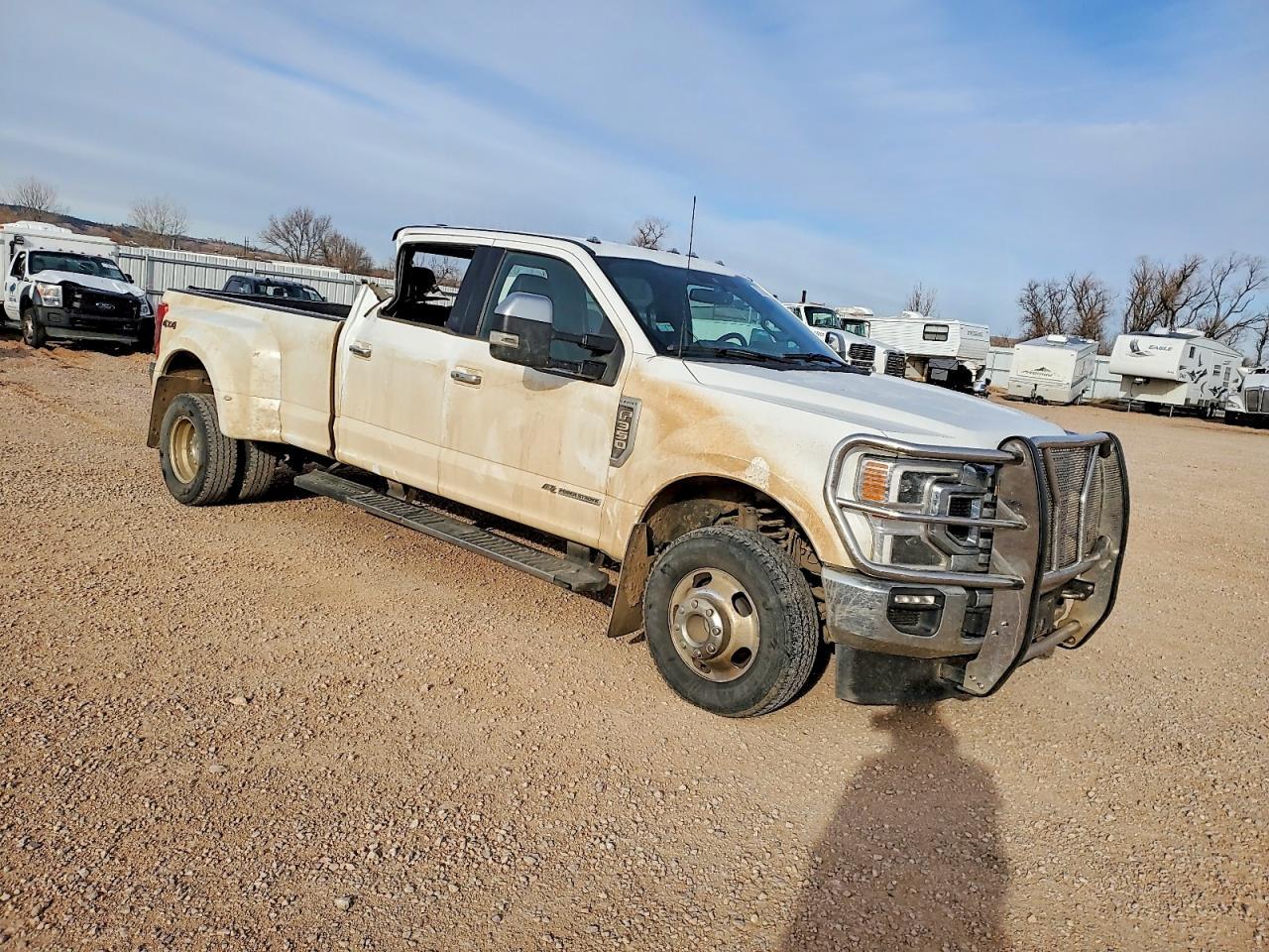 2022 Ford F350 Super Duty - Image 4
