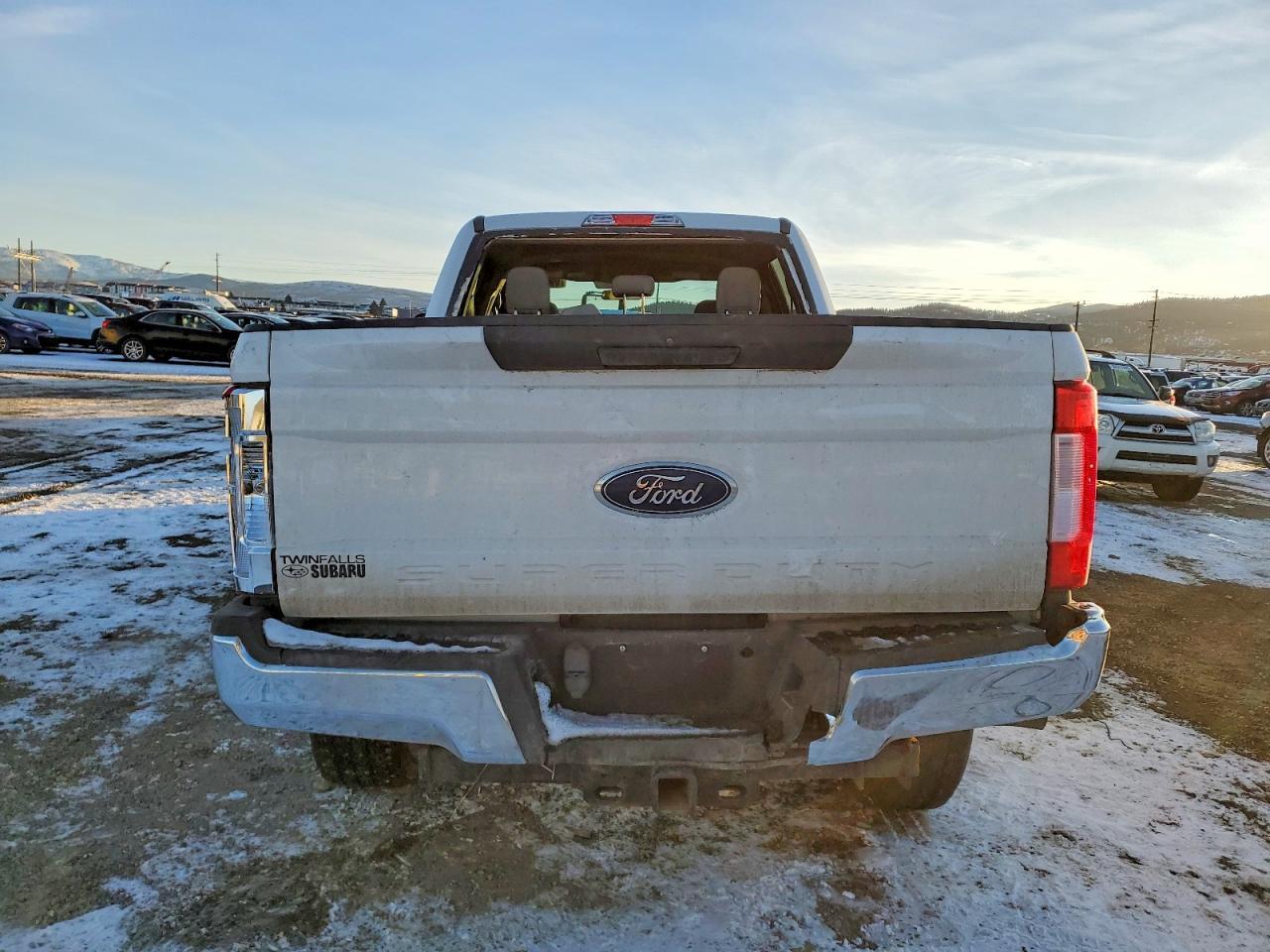 2018 Ford F250 Super Duty - Фото 6
