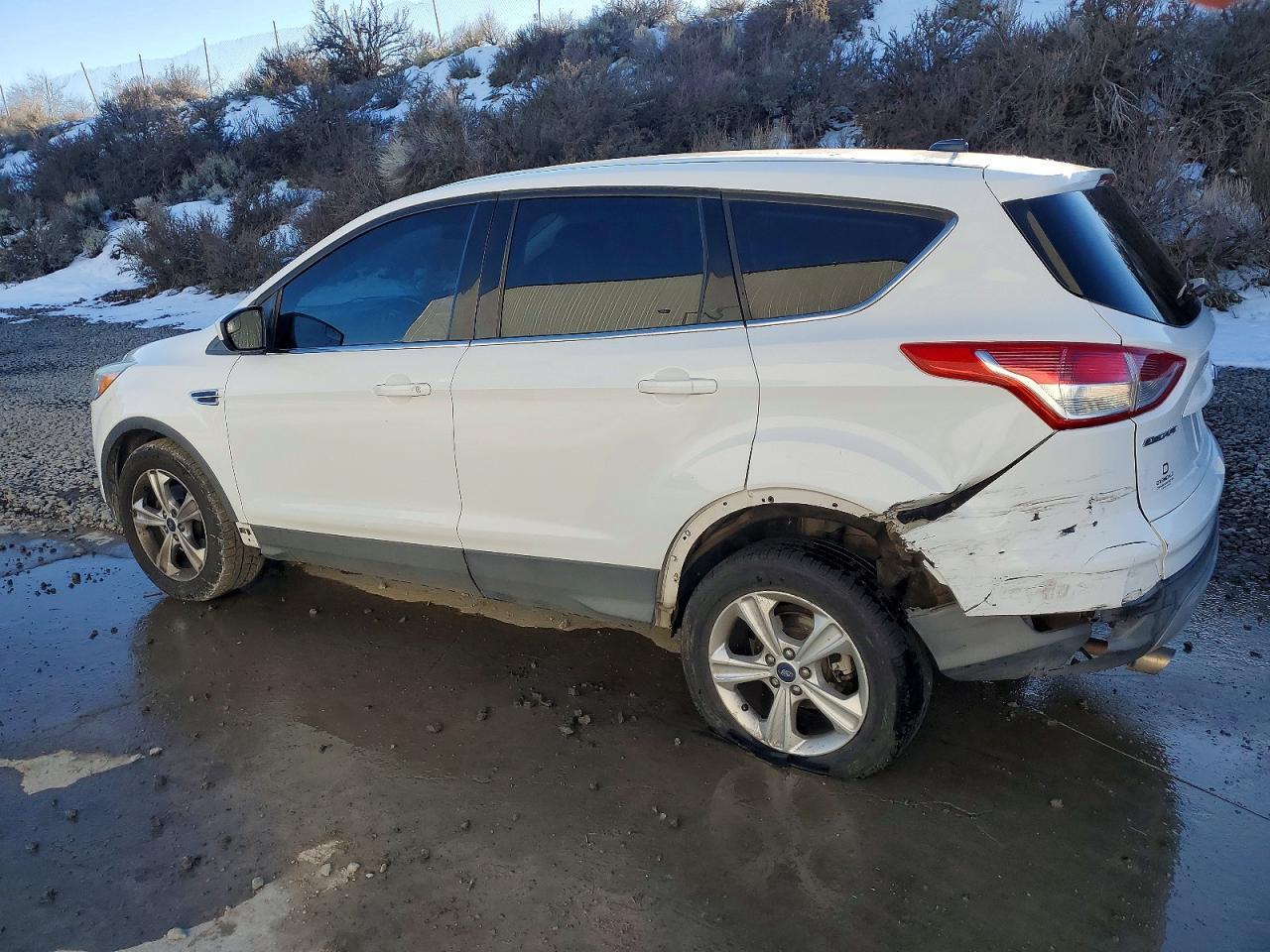 2015 Ford Escape Se - Image 2
