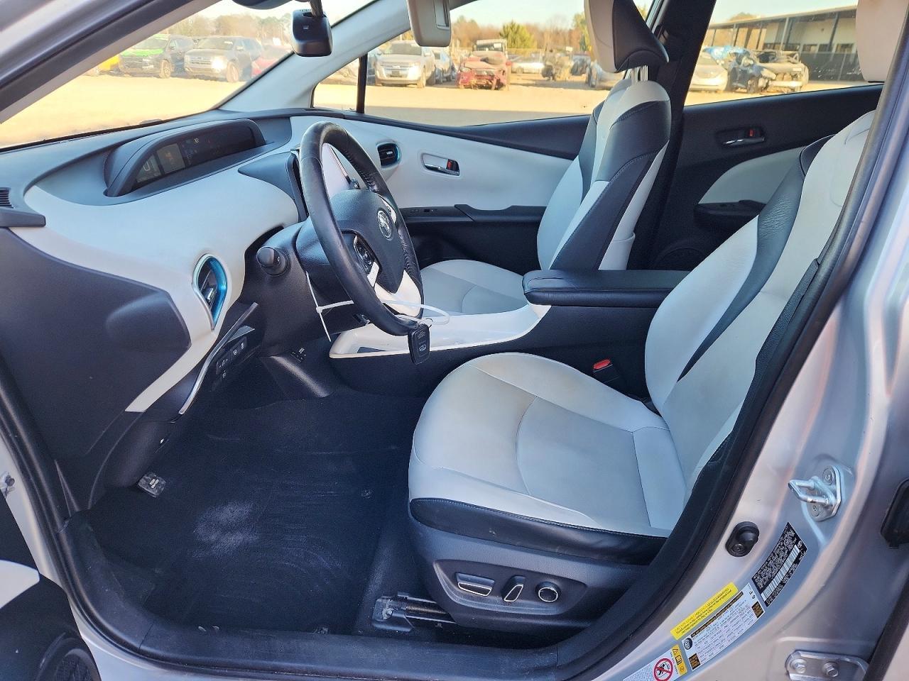 2018 Toyota Prius - Фото 7