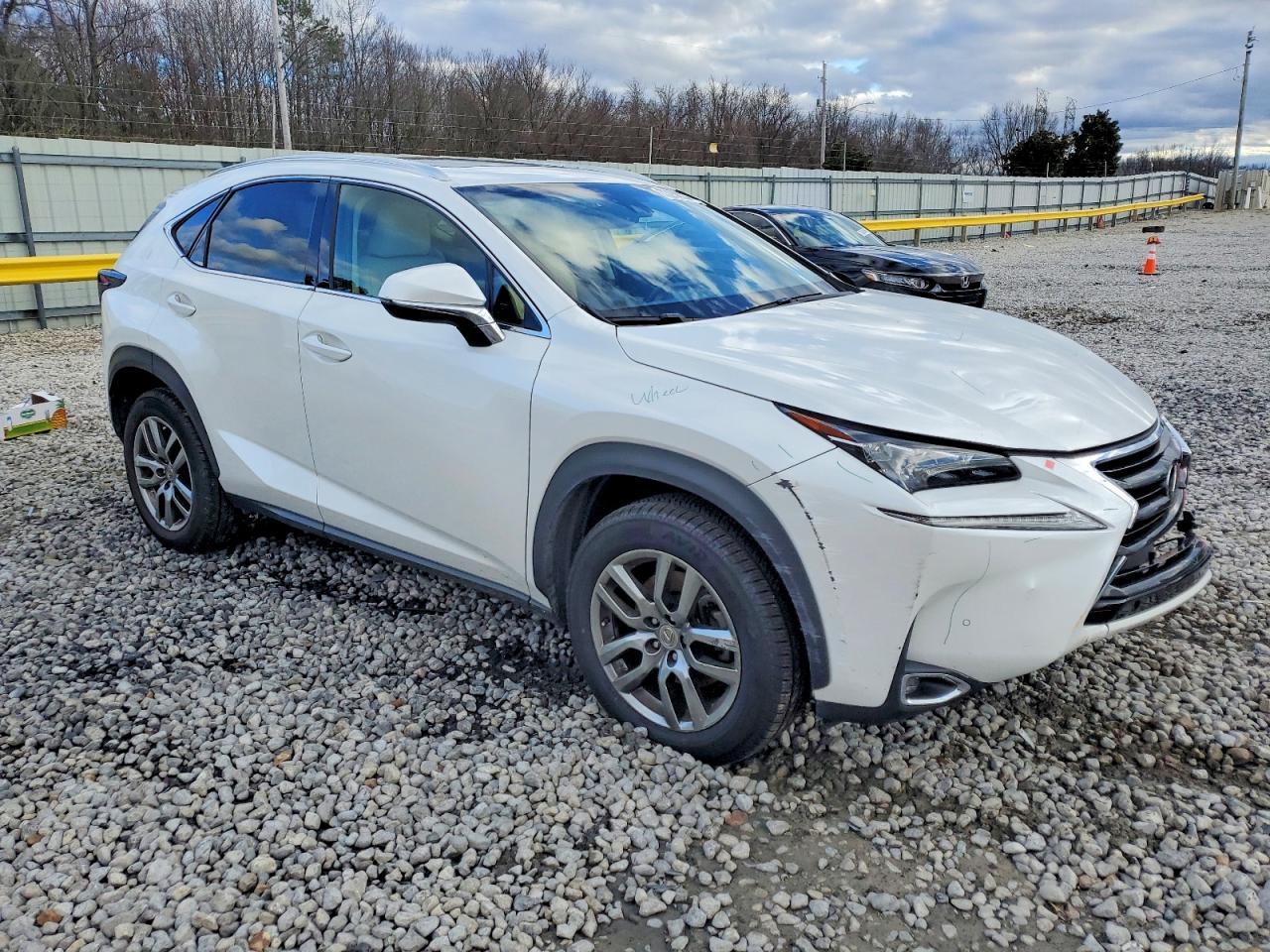 2015 Lexus Nx - Image 4