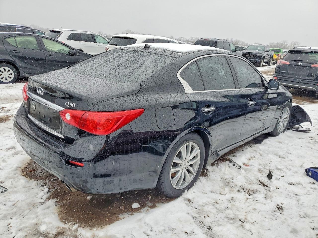 2015 Infiniti Q50 Premium - Фото 3