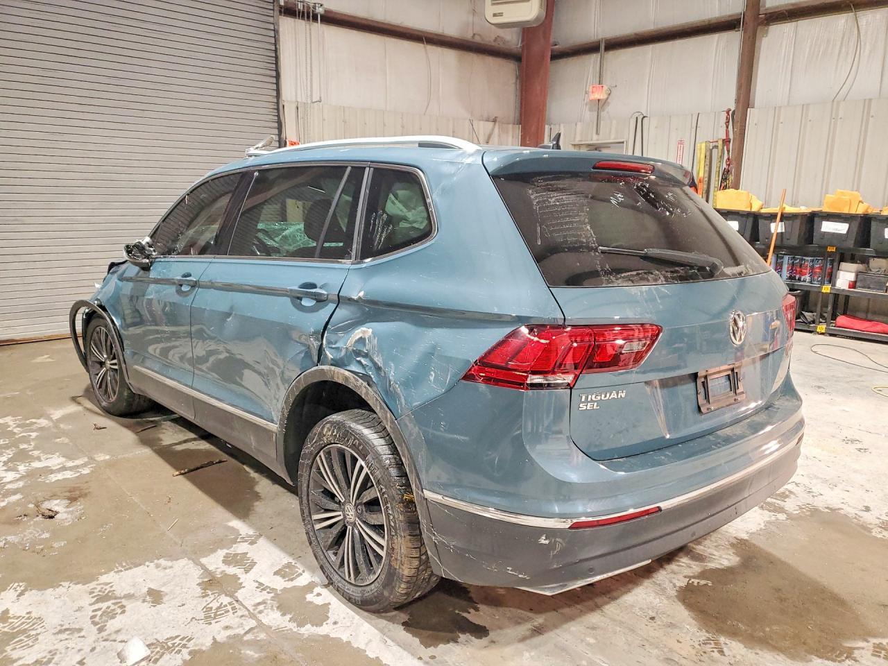 2019 Volkswagen Tiguan Se - Фото 2