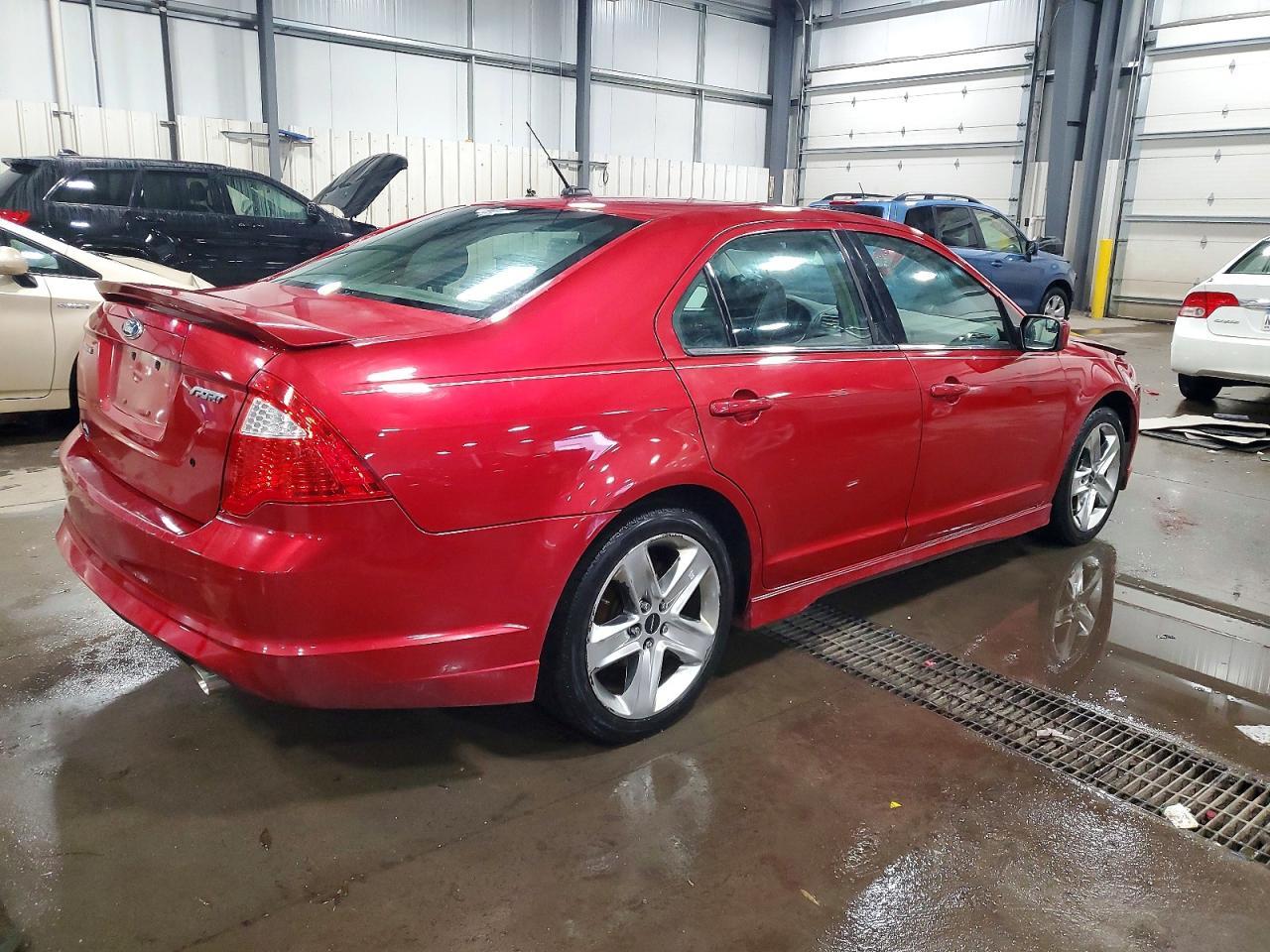 2011 Ford Fusion Sport - Фото 3