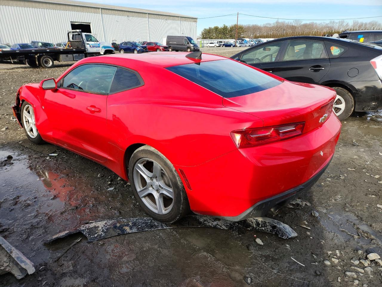 2018 Chevrolet Camaro Lt - Image 2