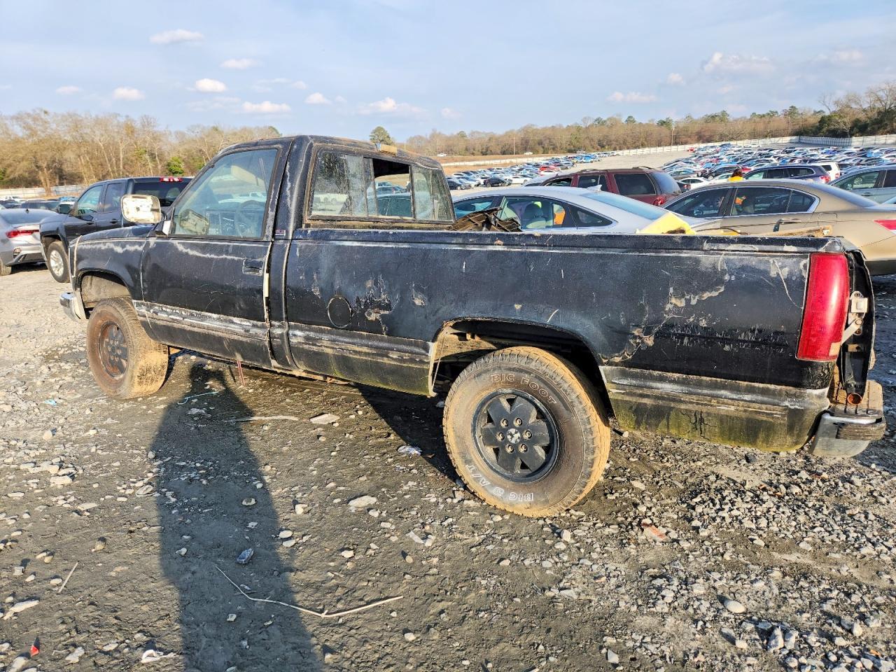 1990 GMC Sierra K1500 - Image 2