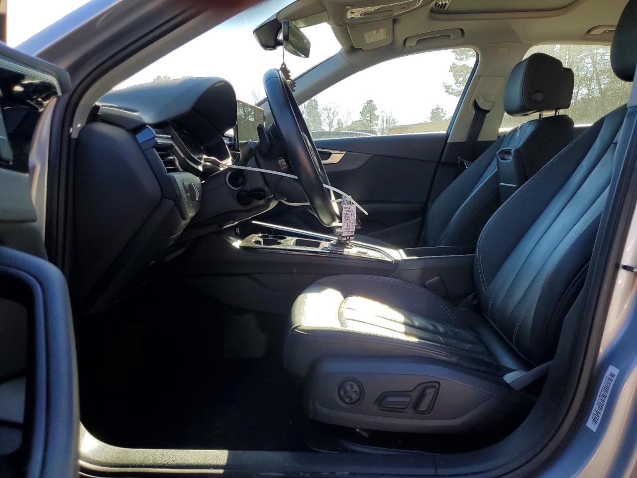 2020 Audi A4 Premium - Фото 7