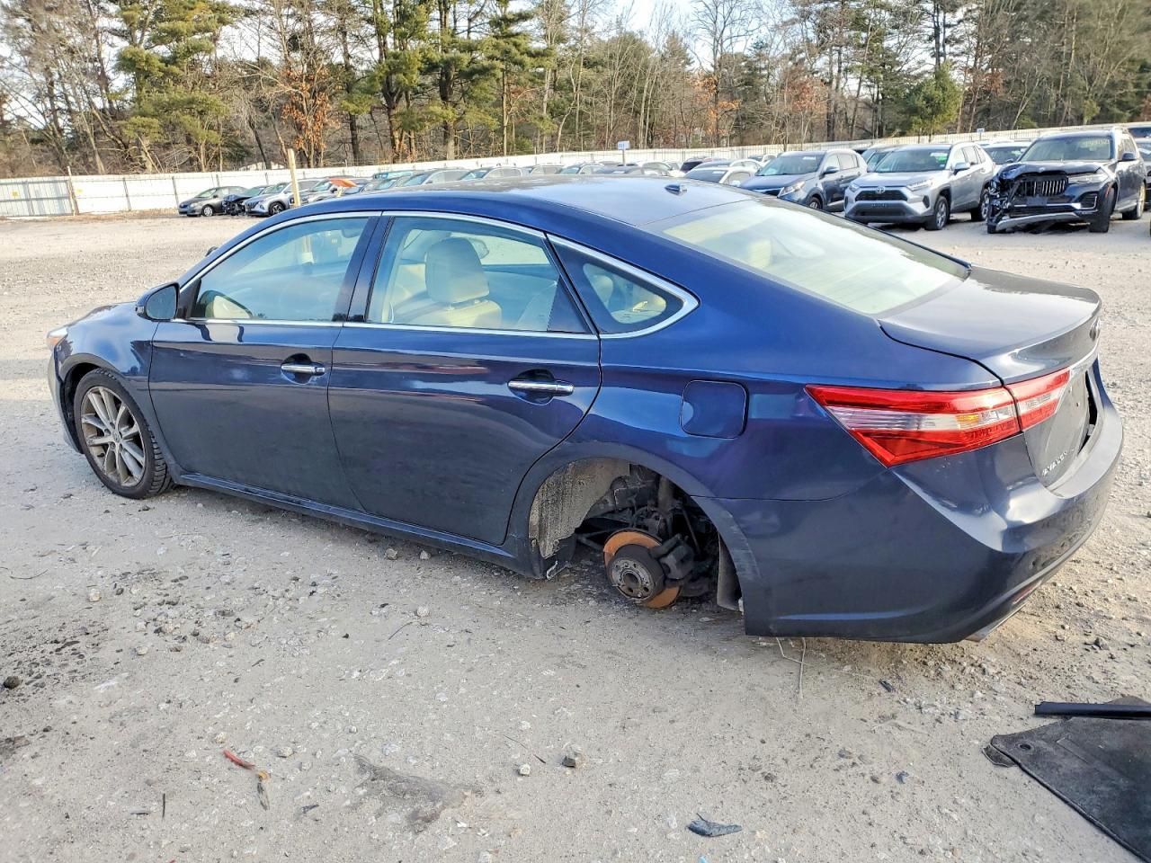 2014 Toyota Avalon Base - Фото 2