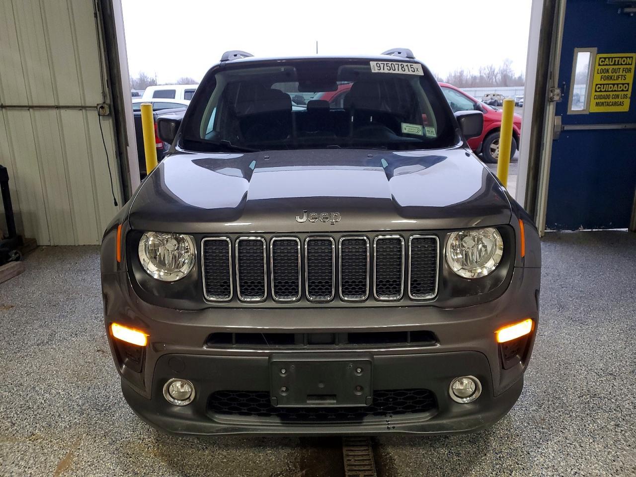 2021 Jeep Renegade Latitude - Фото 5