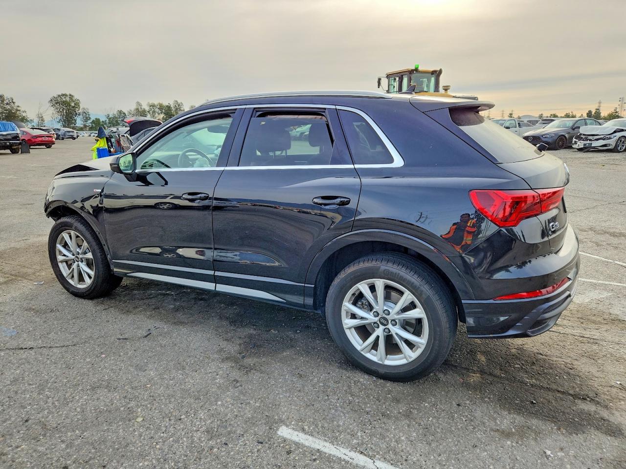 2022 Audi Q3 Premium S Line 45 - Фото 2