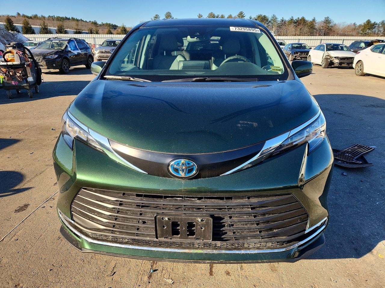 2023 Toyota Sienna Xle - Image 5