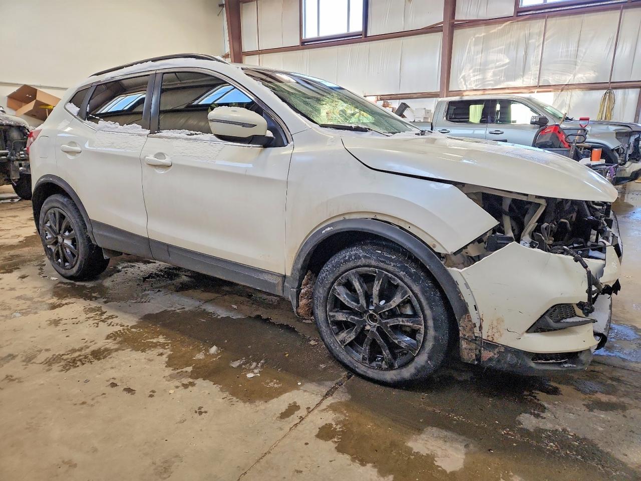 2021 Niss Qashqai Sv - Image 4