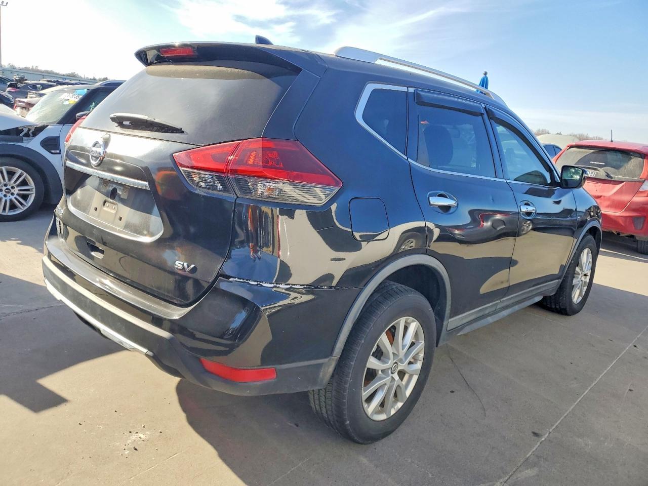 2018 Niss Rogue Sv - Фото 3