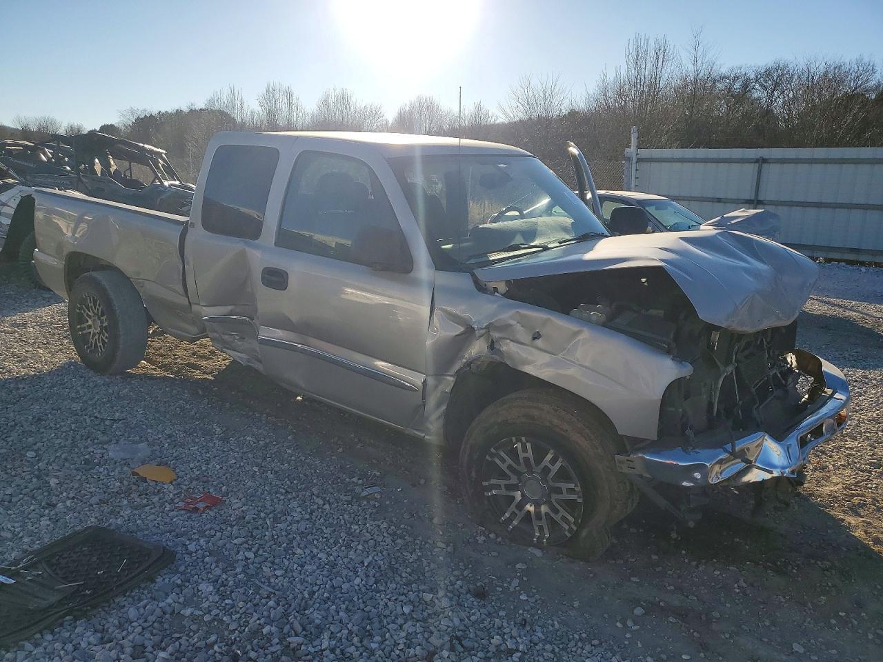 2006 GMC New Sierra C1500 - Фото 4