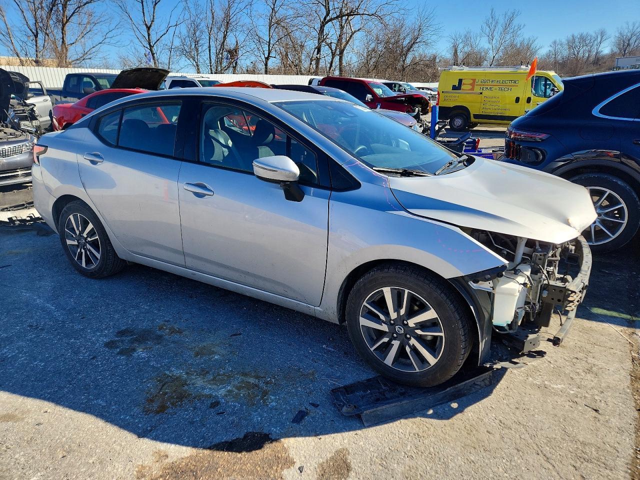 2021 Nissan Versa Sv - Фото 4